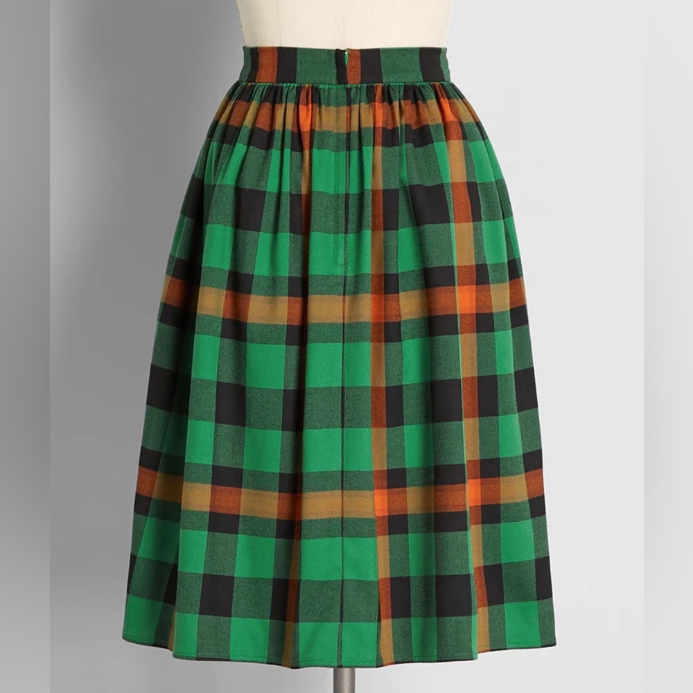 NWT ModCloth Collectif Green and Orange Plaid Skirt